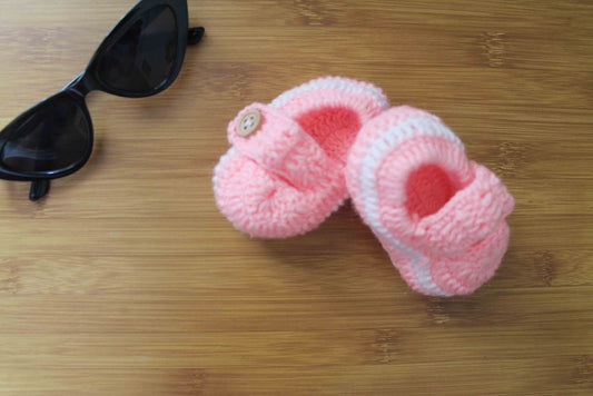 Handmade Crochet Woolen Soft Booties for Infants